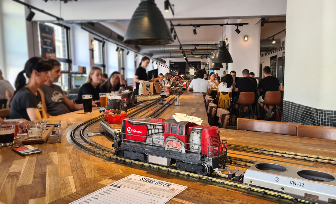 brasserie vytopna railway prague 1